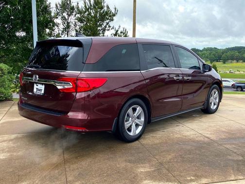Deep Scarlet Pearl 2019 Honda Odyssey EX-L