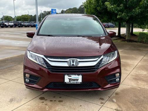 Deep Scarlet Pearl 2019 Honda Odyssey EX-L