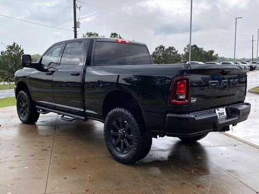 2025 RAM 2500 Lone Star Crew Cab 4x4 6'4' Box