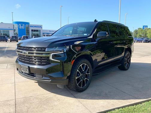 2022 Chevrolet Tahoe 4WD RST