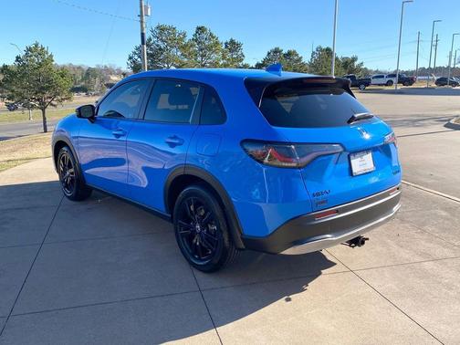 2026 Honda HR-V 2WD Sport