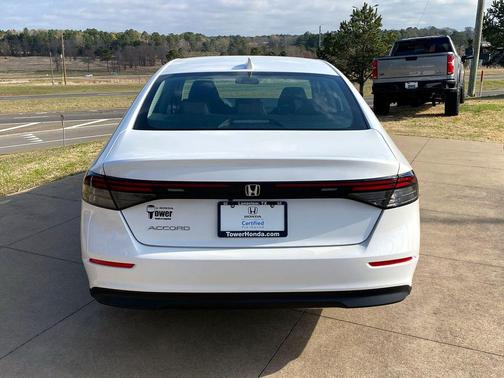 2025 Honda Accord LX 1.5T
