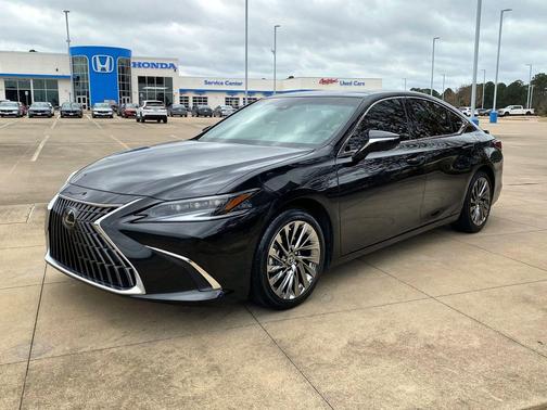 2024 Lexus ES 350 Ultra Luxury