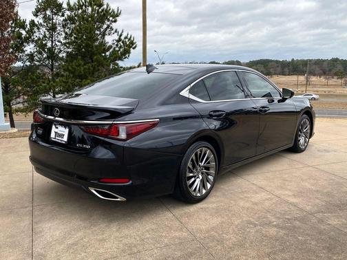 2024 Lexus ES 350 Ultra Luxury