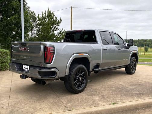 Sterling Metallic 2024 GMC Sierra 2500 AT4