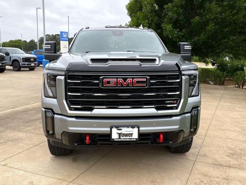 Sterling Metallic 2024 GMC Sierra 2500 AT4