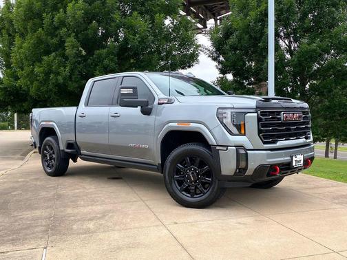 Sterling Metallic 2024 GMC Sierra 2500 AT4
