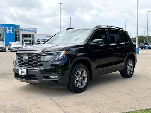 Crystal Black Pearl 2023 Honda Passport AWD TrailSport
