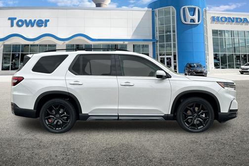 2025 Honda Pilot Touring 8-Passenger