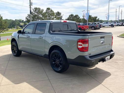 Cactus Gray 2024 Ford Maverick Lariat