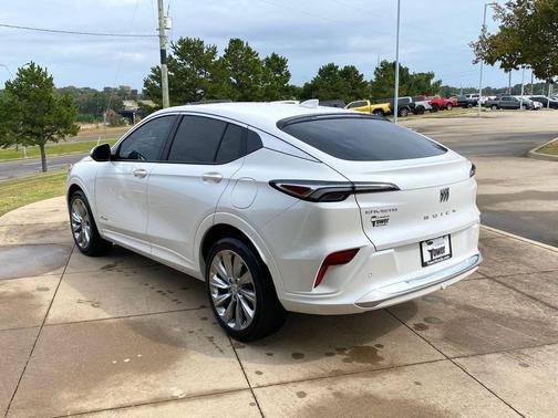 2025 Buick Envista Avenir FWD