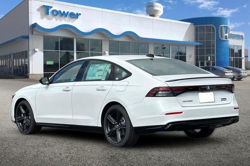 Platinum White Pearl 2026 Honda Accord Hybrid Sport-L