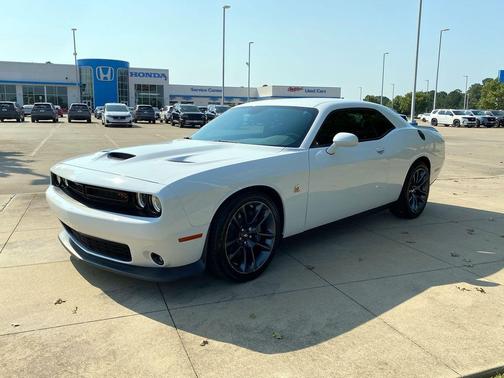 2023 Dodge Challenger R/T Scat Pack