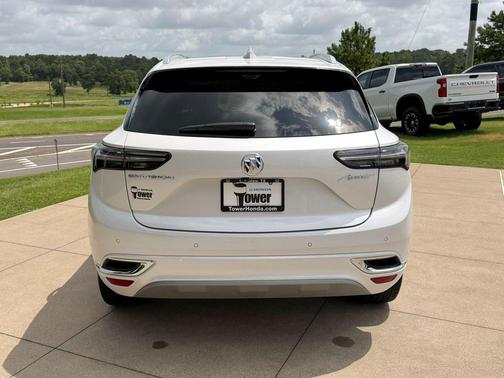 White Frost Tricoat 2023 Buick Envision Avenir FWD
