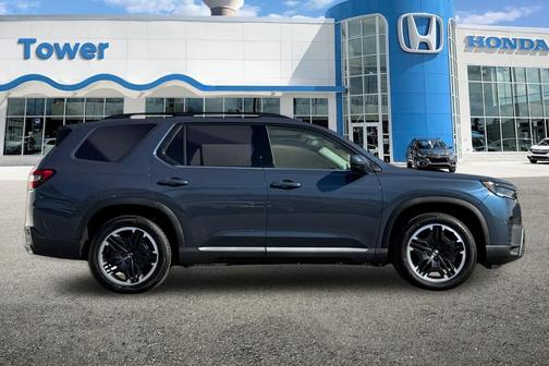 Smoke Blue Pearl 2026 Honda Pilot Touring 8-Passenger