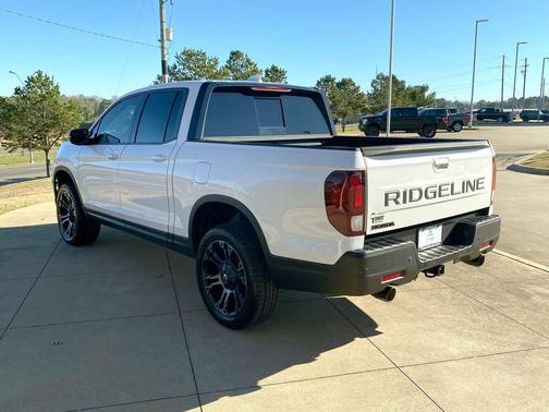 2025 Honda Ridgeline Black