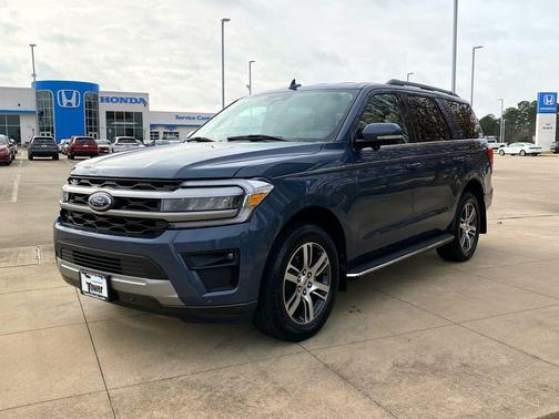 2022 Ford Expedition XLT