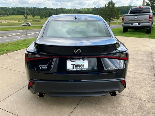 2022 Lexus IS 300 Base