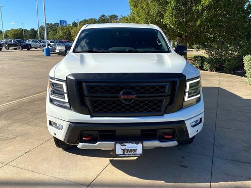 2022 Nissan Titan PRO-4X