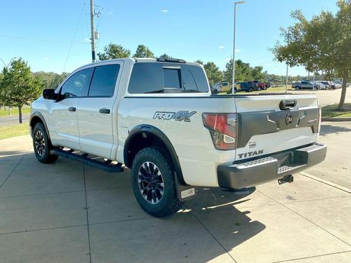 2022 Nissan Titan PRO-4X