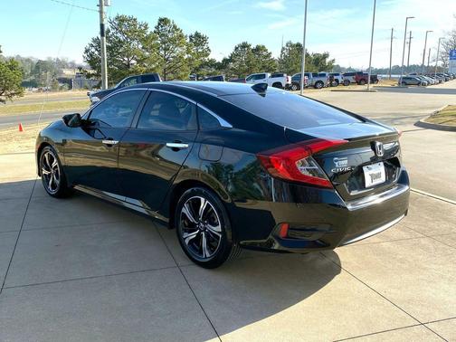 2017 Honda Civic Touring