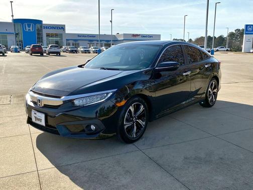 2017 Honda Civic Touring