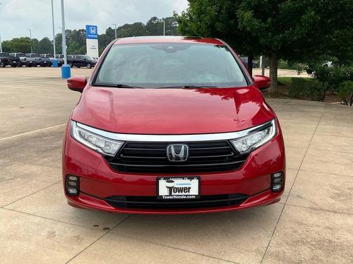 Radiant Red Metallic II 2023 Honda Odyssey EX-L
