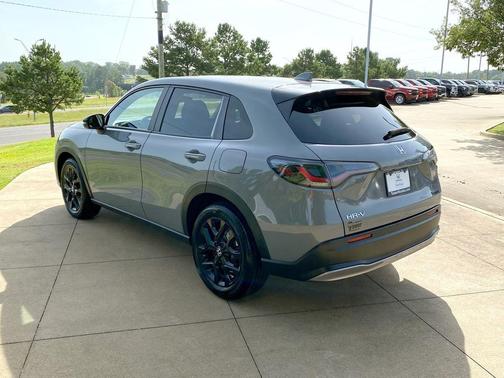 2025 Honda HR-V 2WD Sport