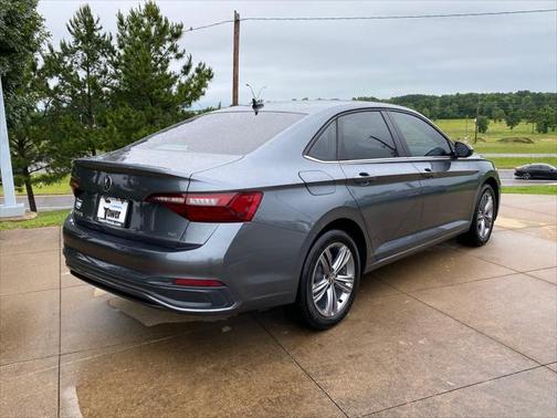 2022 Volkswagen Jetta 1.5T SE