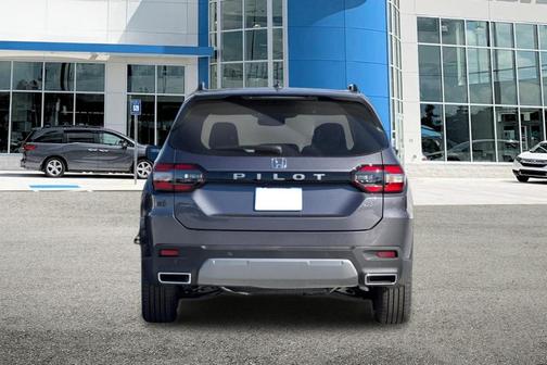 Modern Steel Metallic 2026 Honda Pilot EX-L
