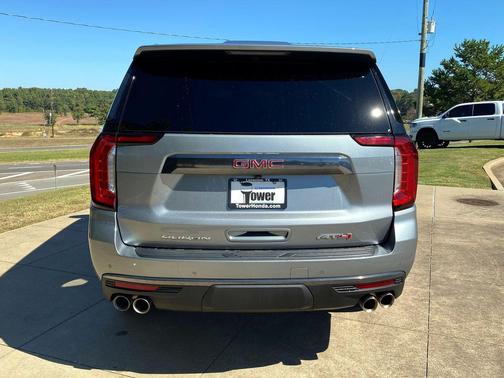 2023 GMC Yukon 4WD AT4