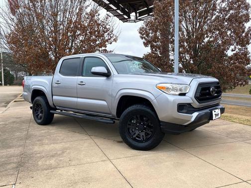 2021 Toyota Tacoma SR