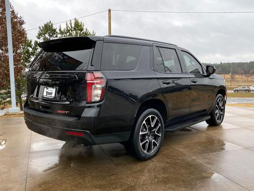 2023 Chevrolet Tahoe 4WD RST