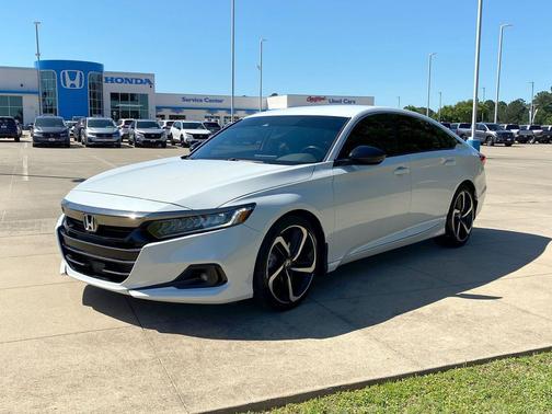 Platinum White Pearl 2022 Honda Accord Sport SE 1.5T