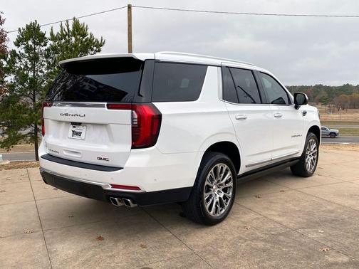 2025 GMC Yukon Denali