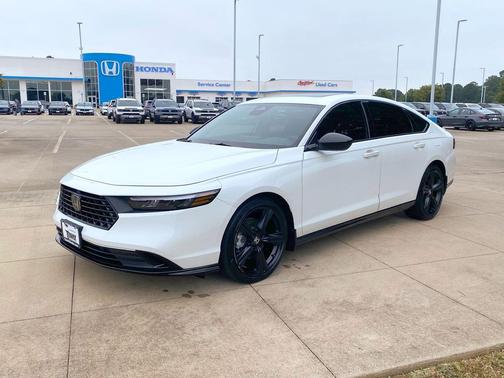 2023 Honda Accord Hybrid Base