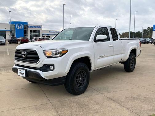2017 Toyota Tacoma SR5