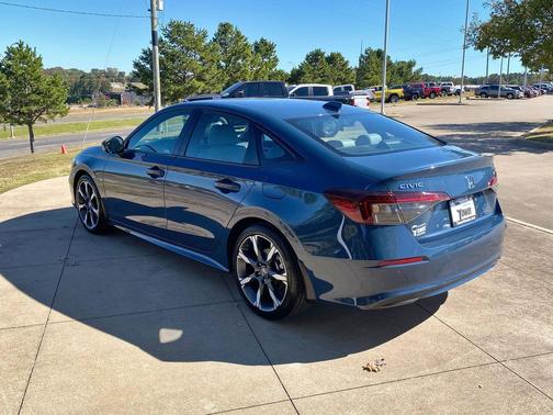 2025 Honda Civic Hybrid Sport Touring