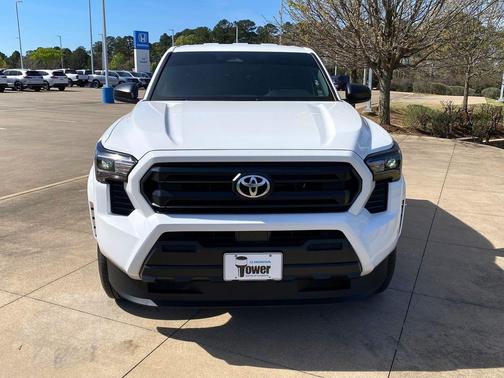 2025 Toyota Tacoma SR