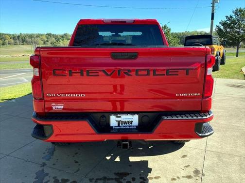 2022 Chevrolet Silverado 1500 Custom