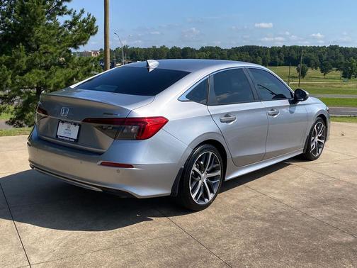 Lunar Silver Metallic 2022 Honda Civic Touring