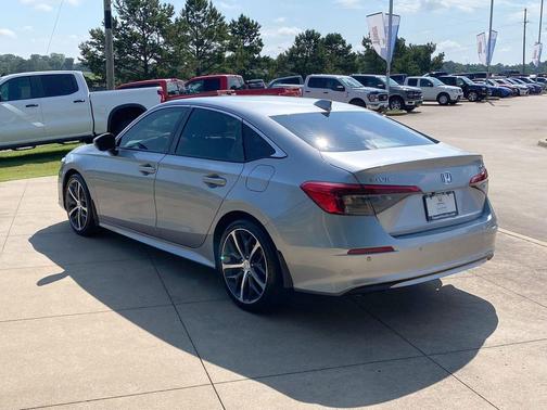 Lunar Silver Metallic 2022 Honda Civic Touring
