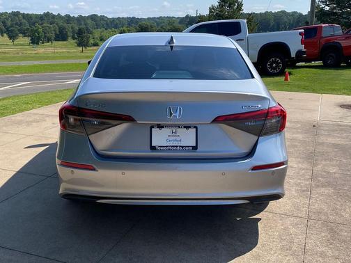 Lunar Silver Metallic 2022 Honda Civic Touring
