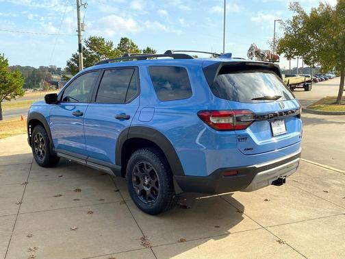 2023 Honda Pilot AWD TrailSport