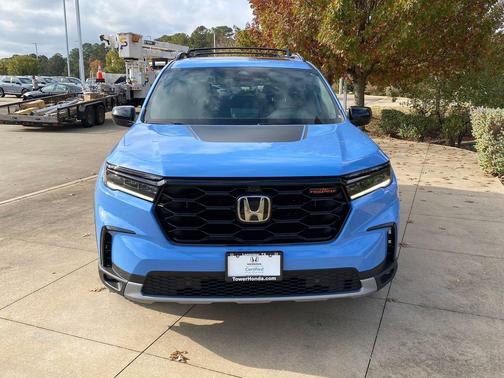 2023 Honda Pilot AWD TrailSport