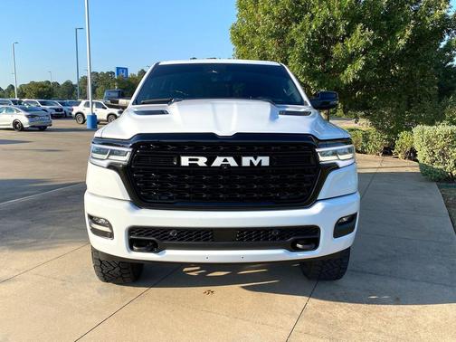 2025 RAM 1500 Limited