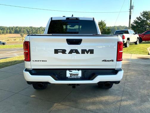 2025 RAM 1500 Limited