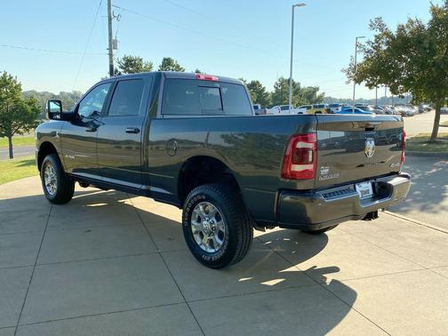 2024 RAM 2500 Laramie Crew Cab 4x4 6'4' Box
