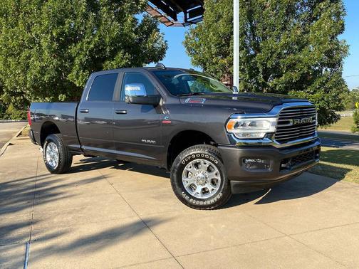 2024 RAM 2500 Laramie Crew Cab 4x4 6'4' Box