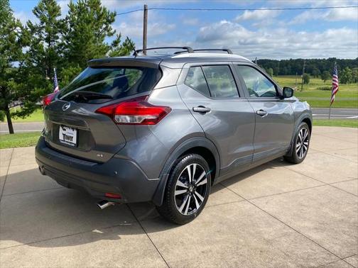 2020 Nissan Kicks SV